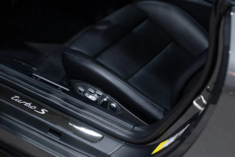 2014 Porsche 991 Turbo S - Image 25 of 31