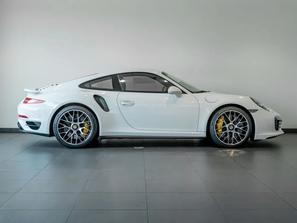 2014 Porsche 991 Turbo S - Image 8 of 24