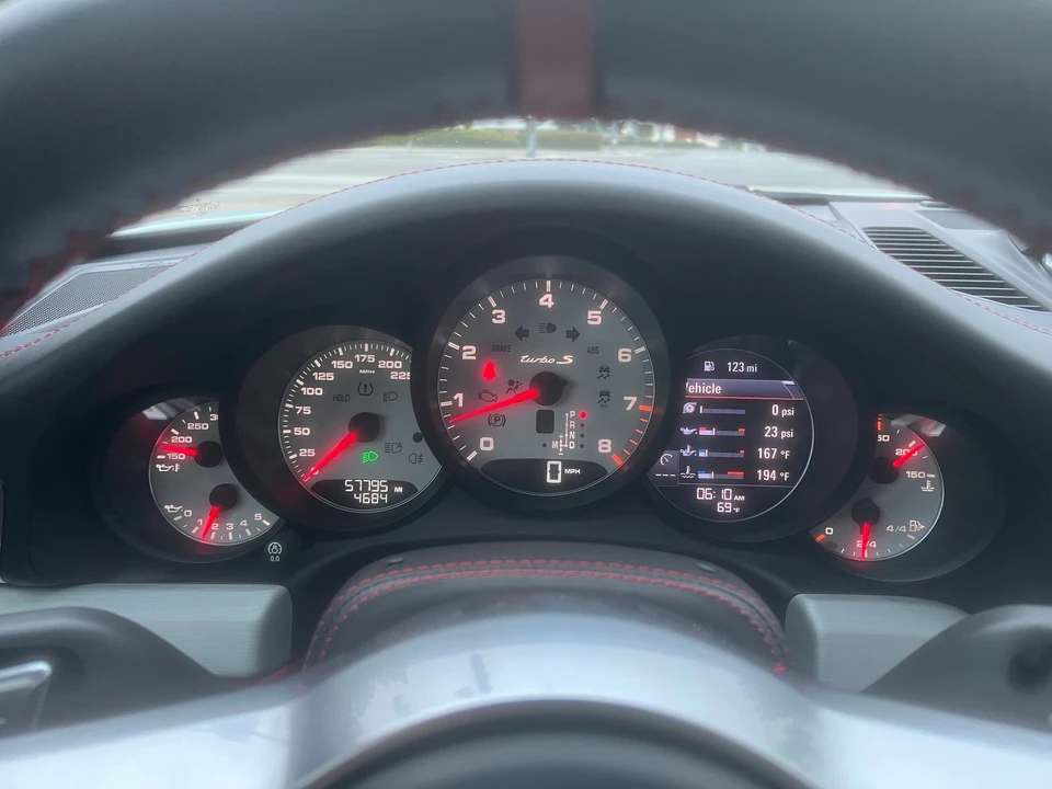 2014 Porsche 991 Turbo - Image 22 of 31