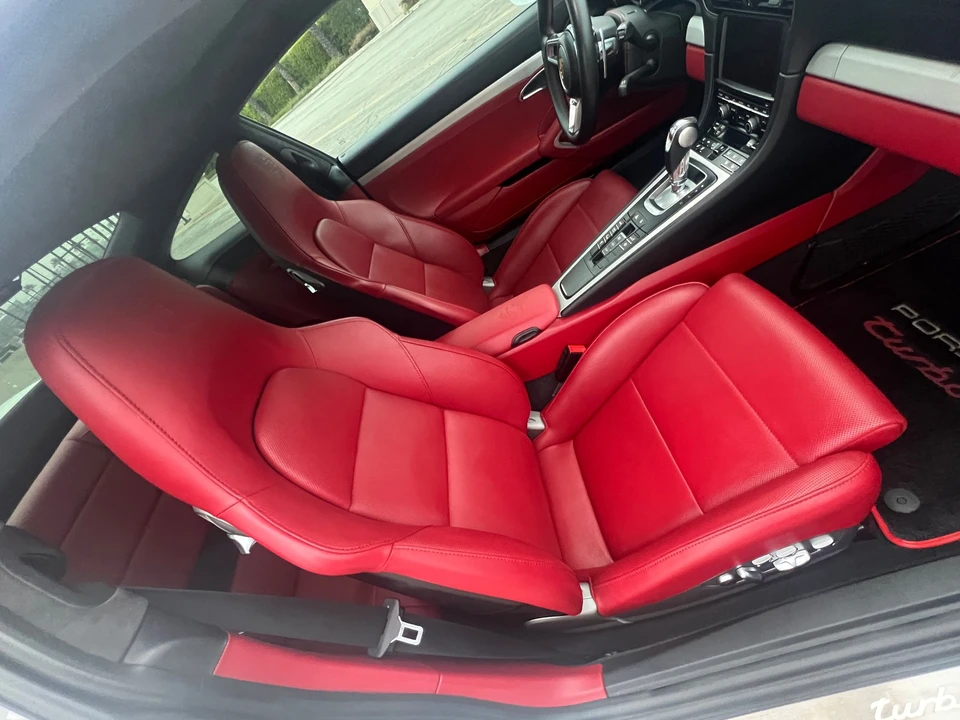 2014 Porsche 991 Turbo - Image 26 of 31