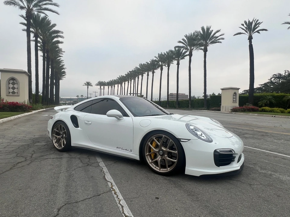 2014 Porsche 991 Turbo - Image 2 of 31