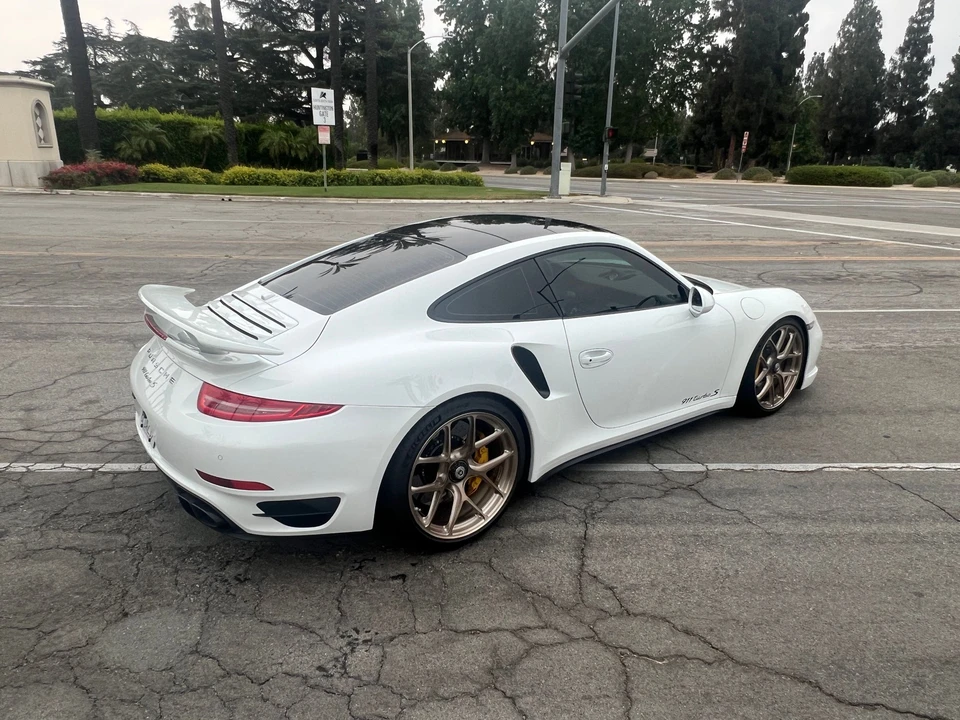 2014 Porsche 991 Turbo - Image 4 of 31