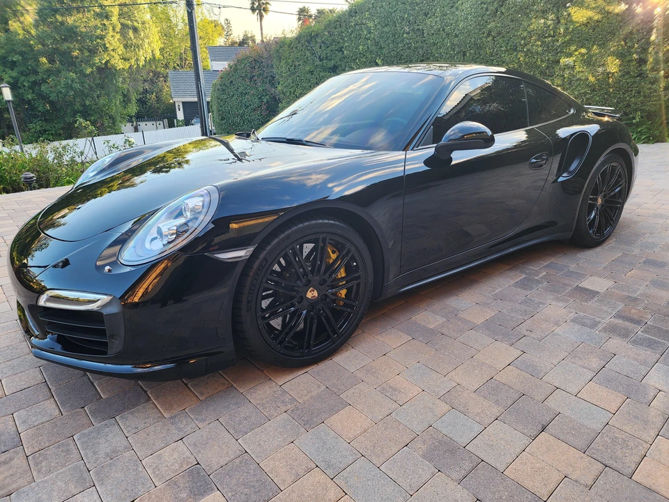 2014 Porsche 991 Turbo S - Image 19 of 31