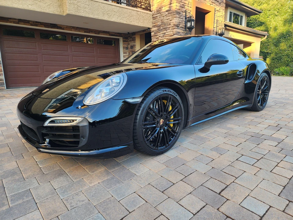 2014 Porsche 991 Turbo S - Image 15 of 31