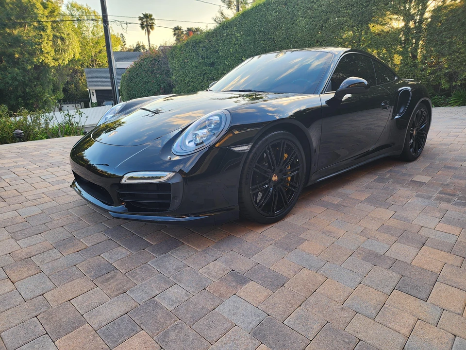 2014 Porsche 991 Turbo S - Image 16 of 31