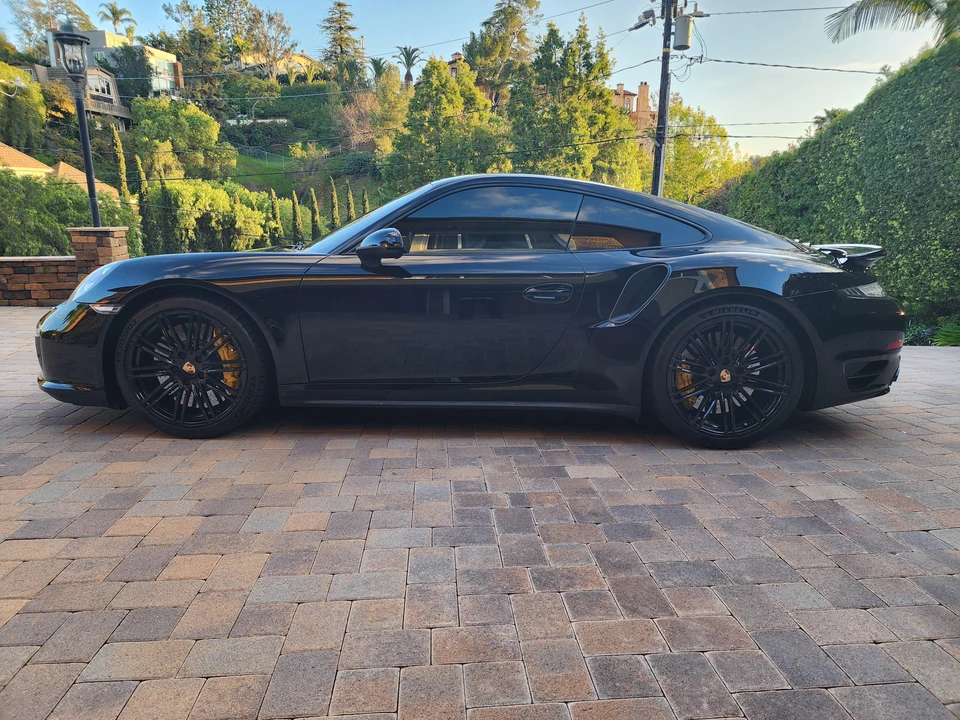 2014 Porsche 991 Turbo S - Image 21 of 31