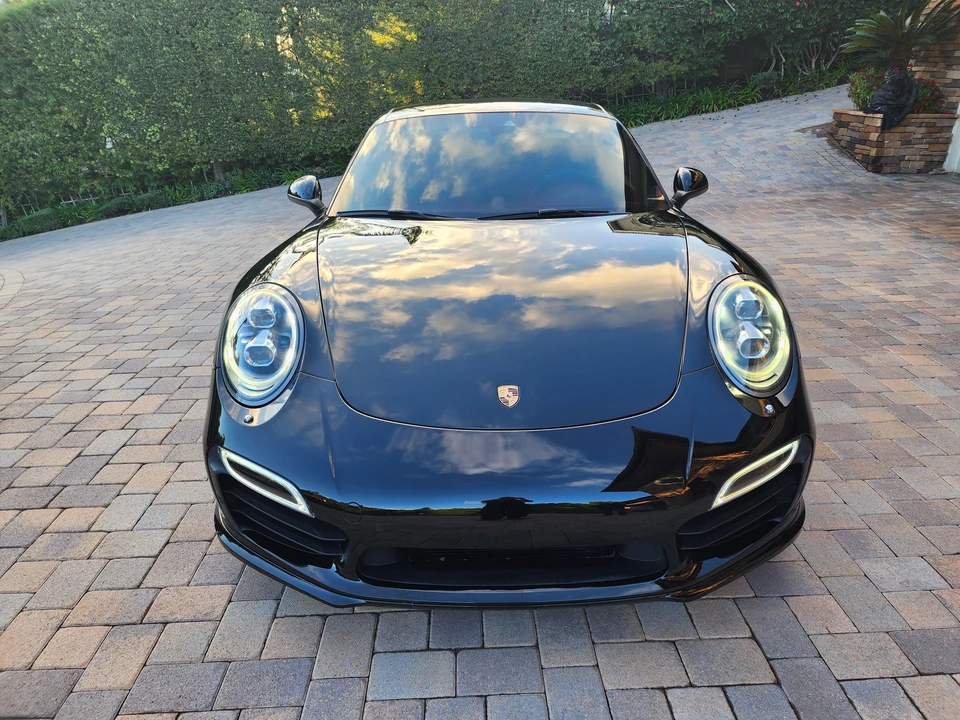 2014 Porsche 991 Turbo S - Image 9 of 31