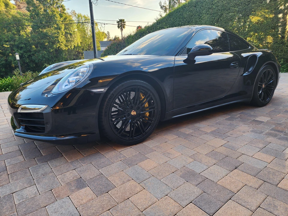 2014 Porsche 991 Turbo S - Image 20 of 31