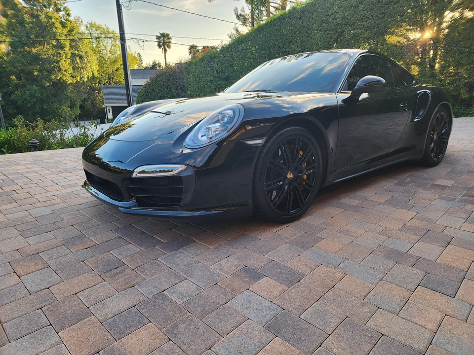 2014 Porsche 991 Turbo S - Image 18 of 31