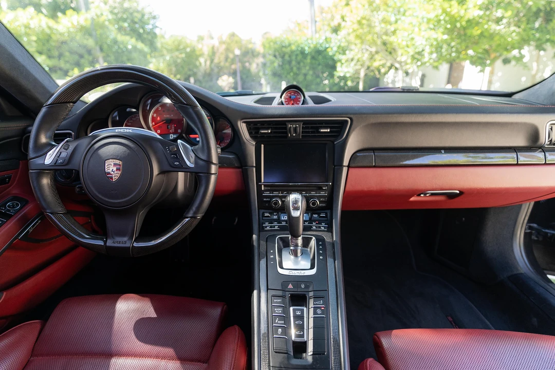 2014 Porsche 991 Turbo - Image 29 of 31