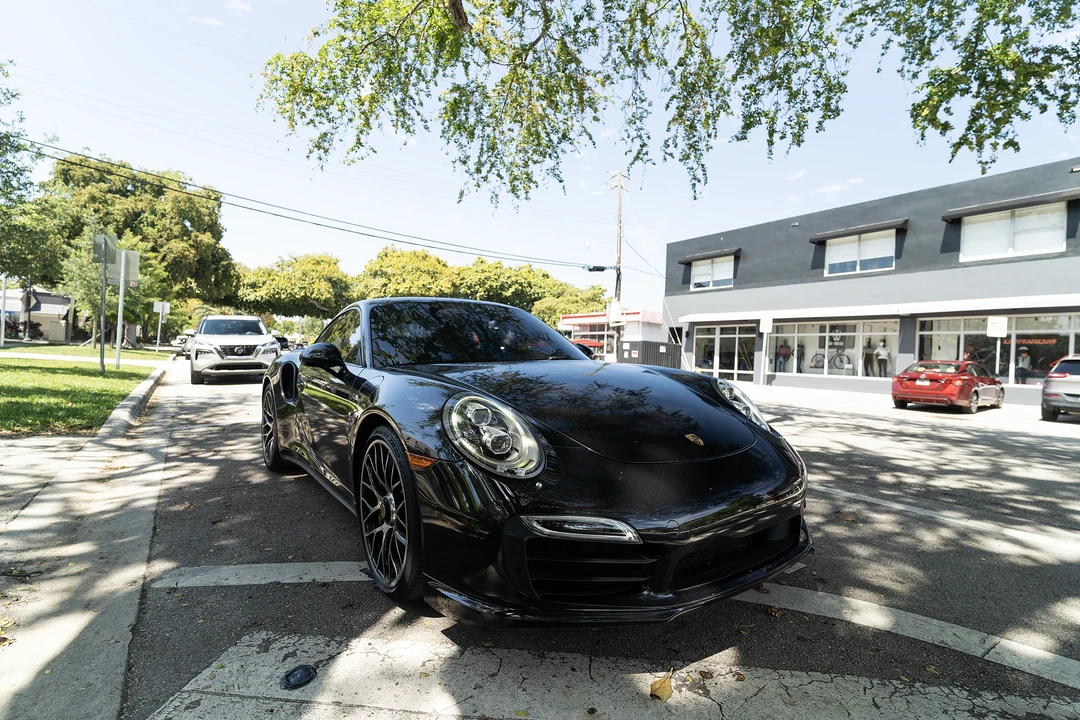 2014 Porsche 991 Turbo - Image 18 of 31