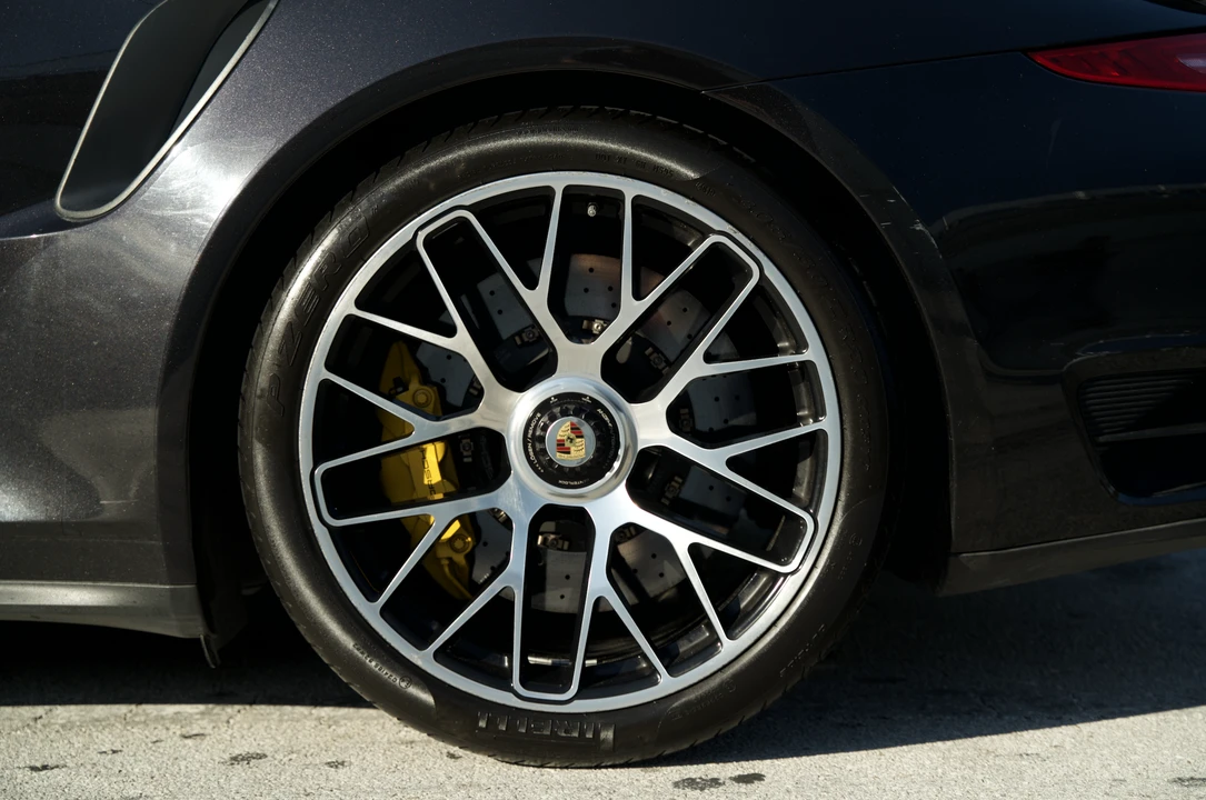 2014 Porsche 991 Turbo - Image 26 of 31