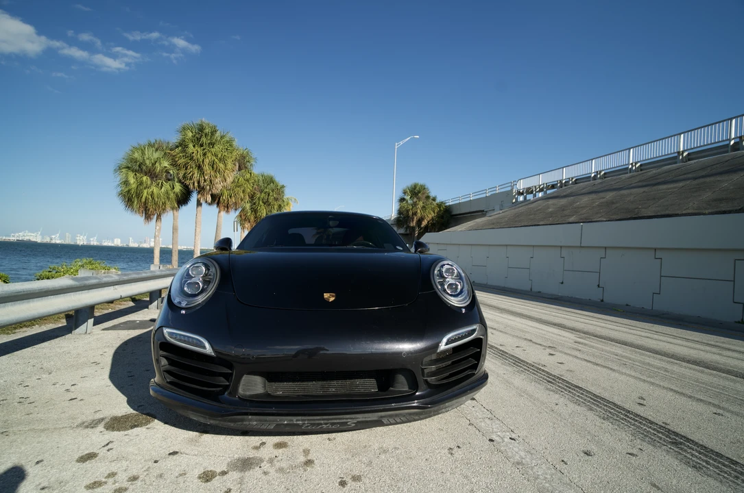 2014 Porsche 991 Turbo - Image 8 of 31