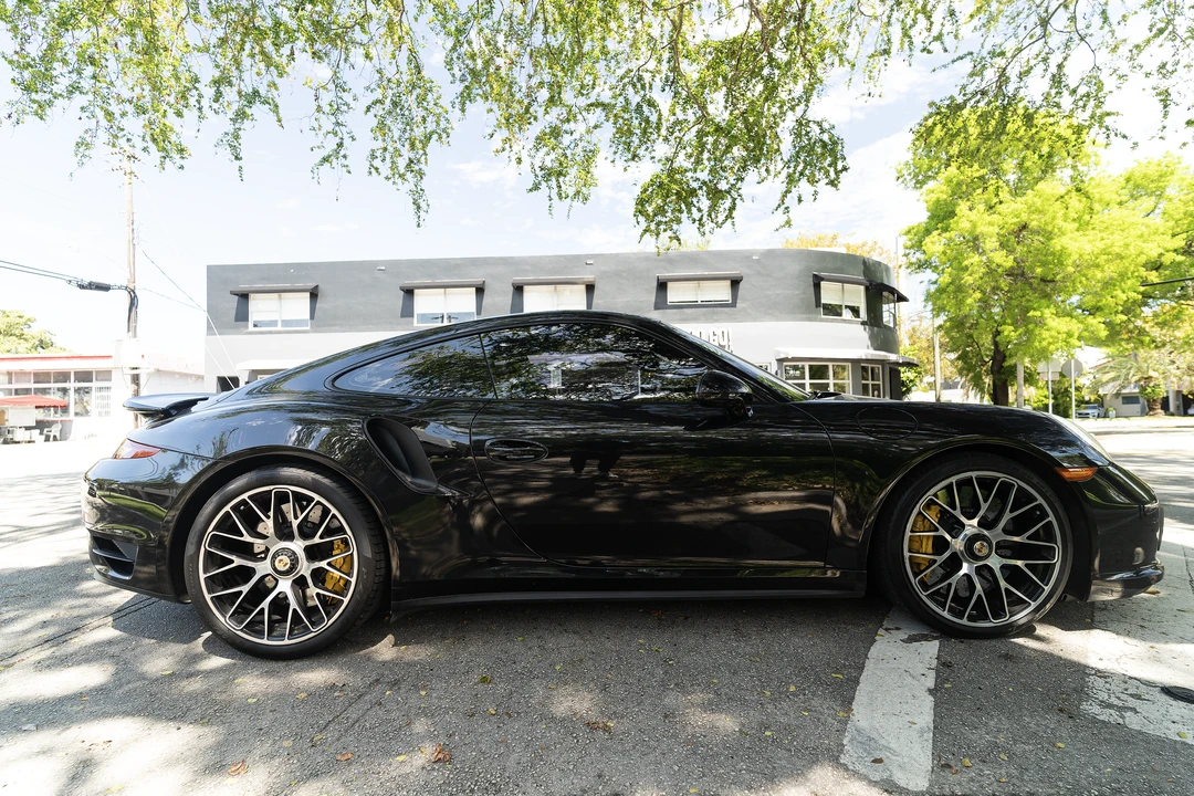 2014 Porsche 991 Turbo - Image 16 of 31