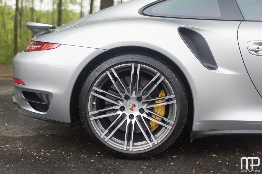 2014 Porsche 991 Turbo S - Image 8 of 31