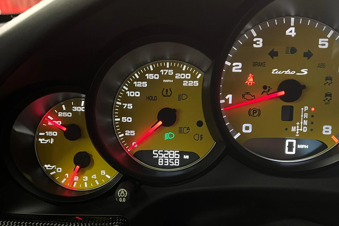 2014 Porsche 991 Turbo S - Image 25 of 31