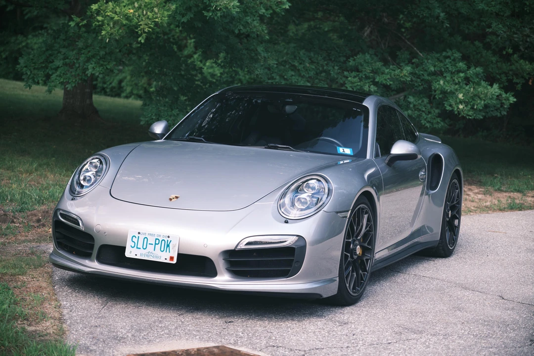 2014 Porsche 991 Turbo S - Image 9 of 31