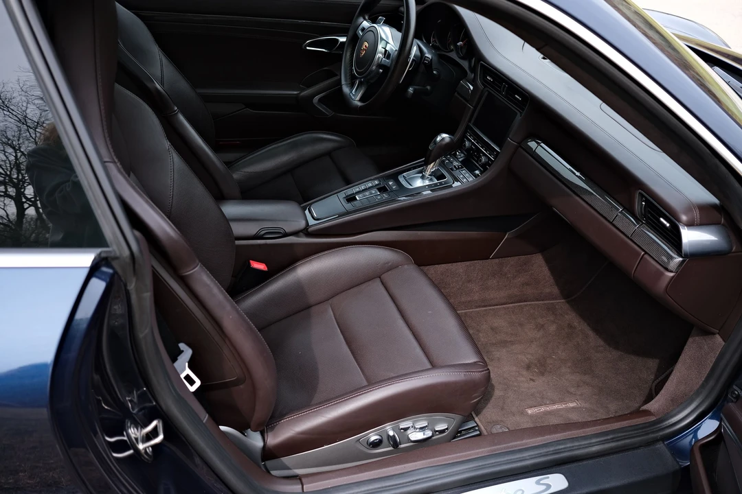 2014 Porsche 991 Turbo S - Image 16 of 26