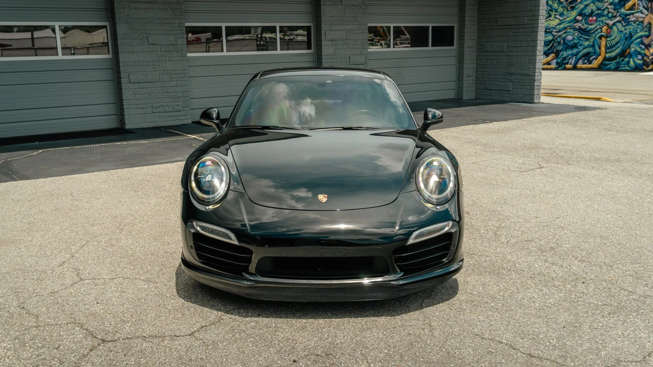 2014 Porsche 991 Turbo - Image 21 of 31
