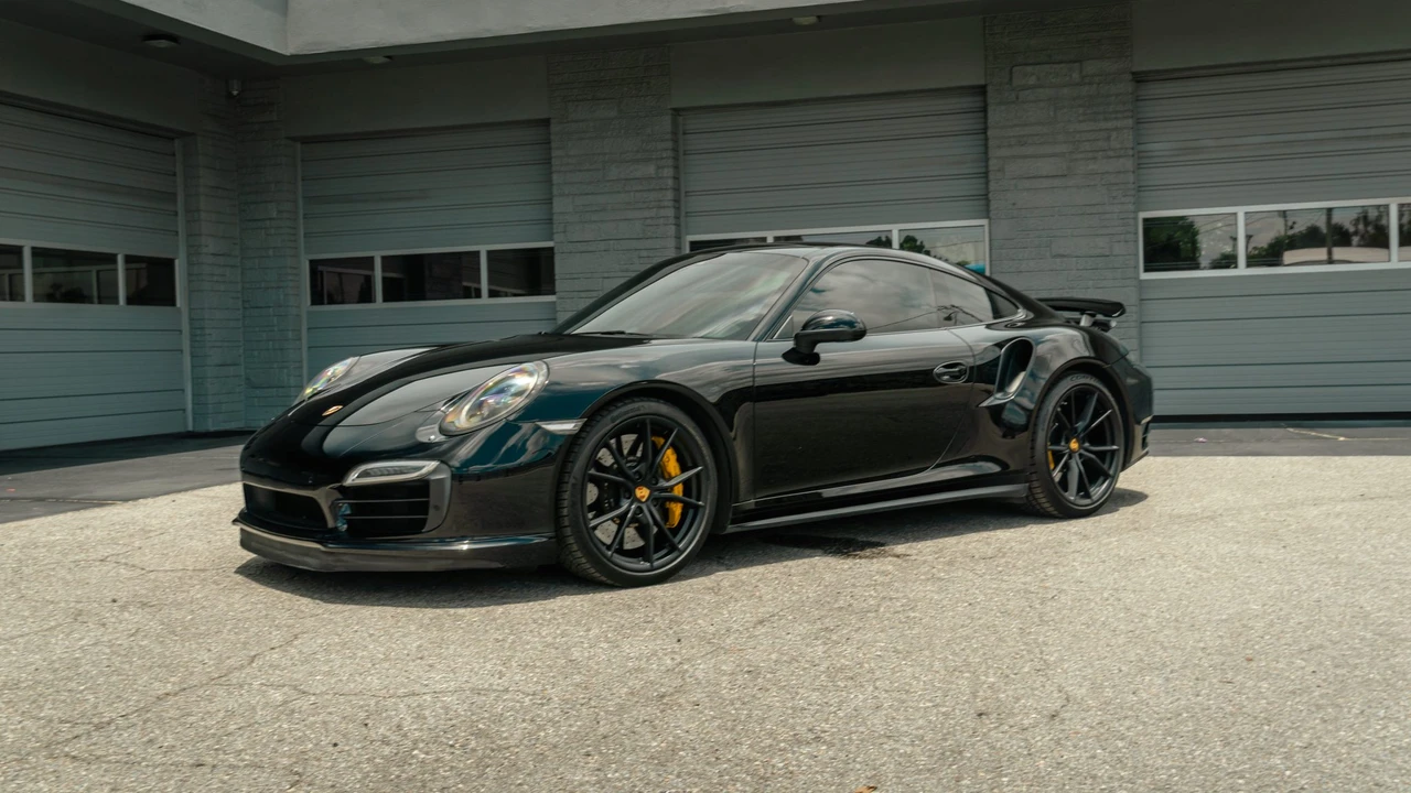 2014 Porsche 991 Turbo - Image 5 of 31