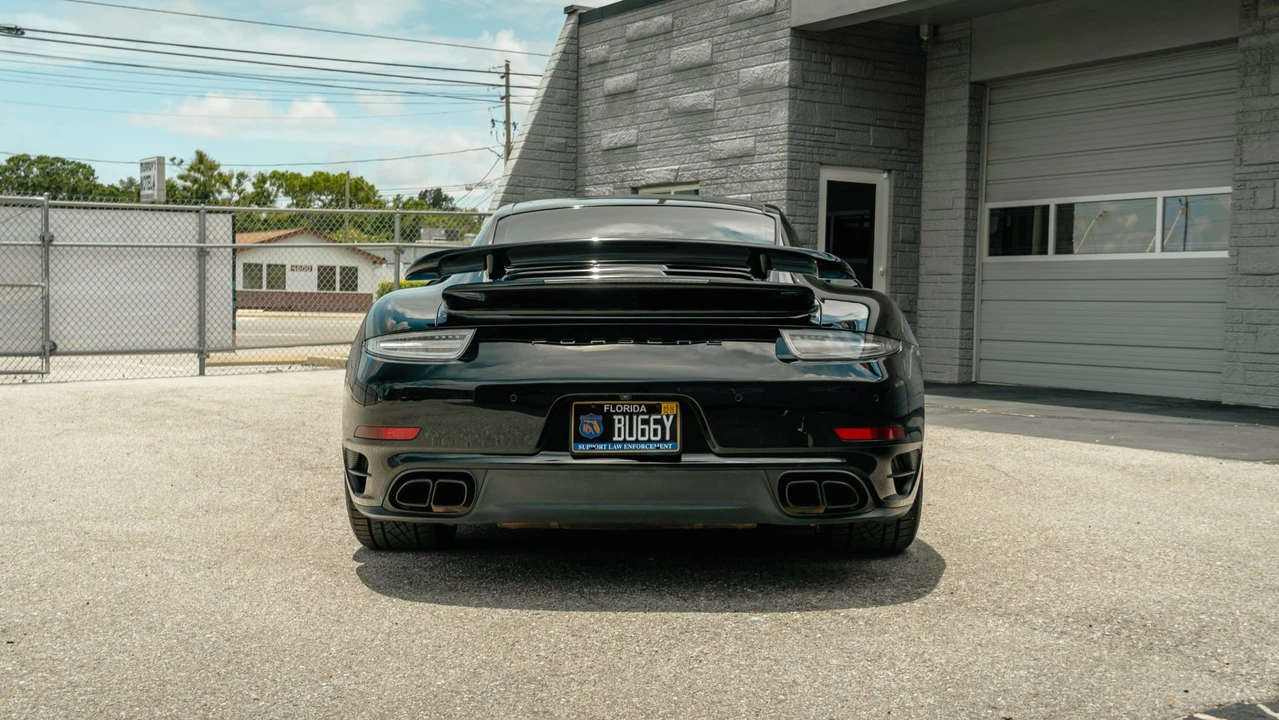 2014 Porsche 991 Turbo - Image 12 of 31