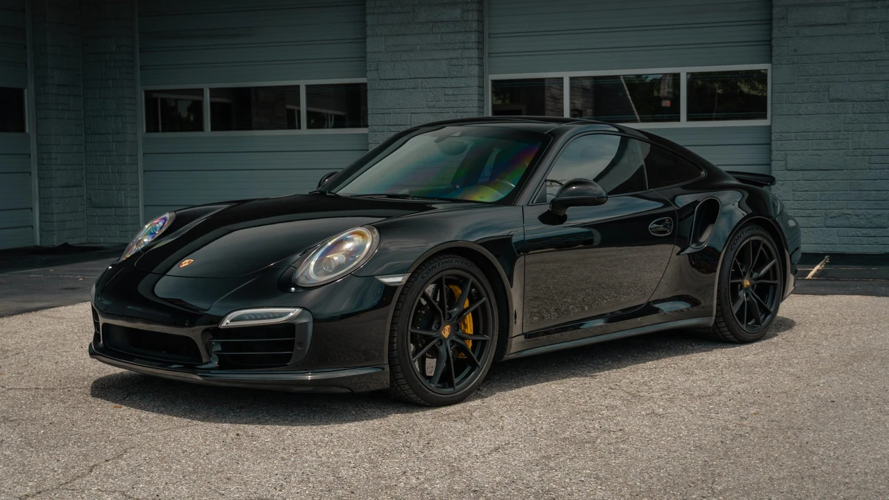 2014 Porsche 991 Turbo - Image 3 of 31