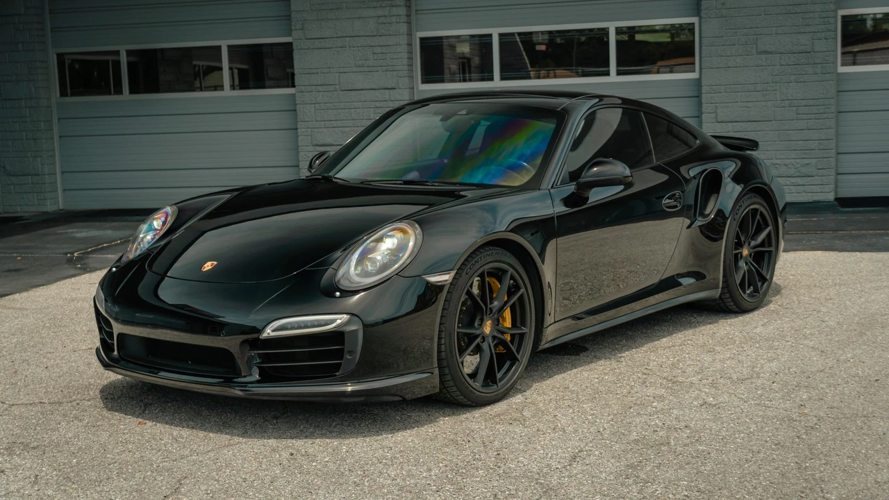 2014 Porsche 991 Turbo - Image 2 of 31