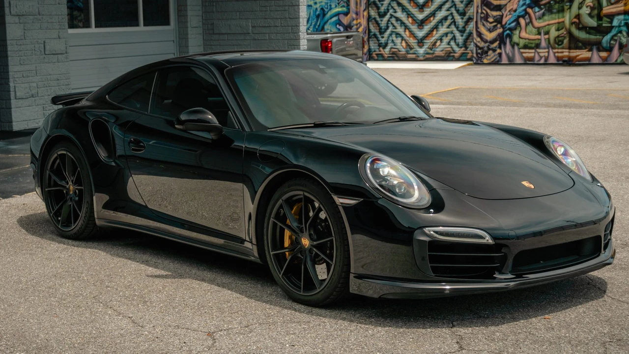 2014 Porsche 991 Turbo - Image 20 of 31
