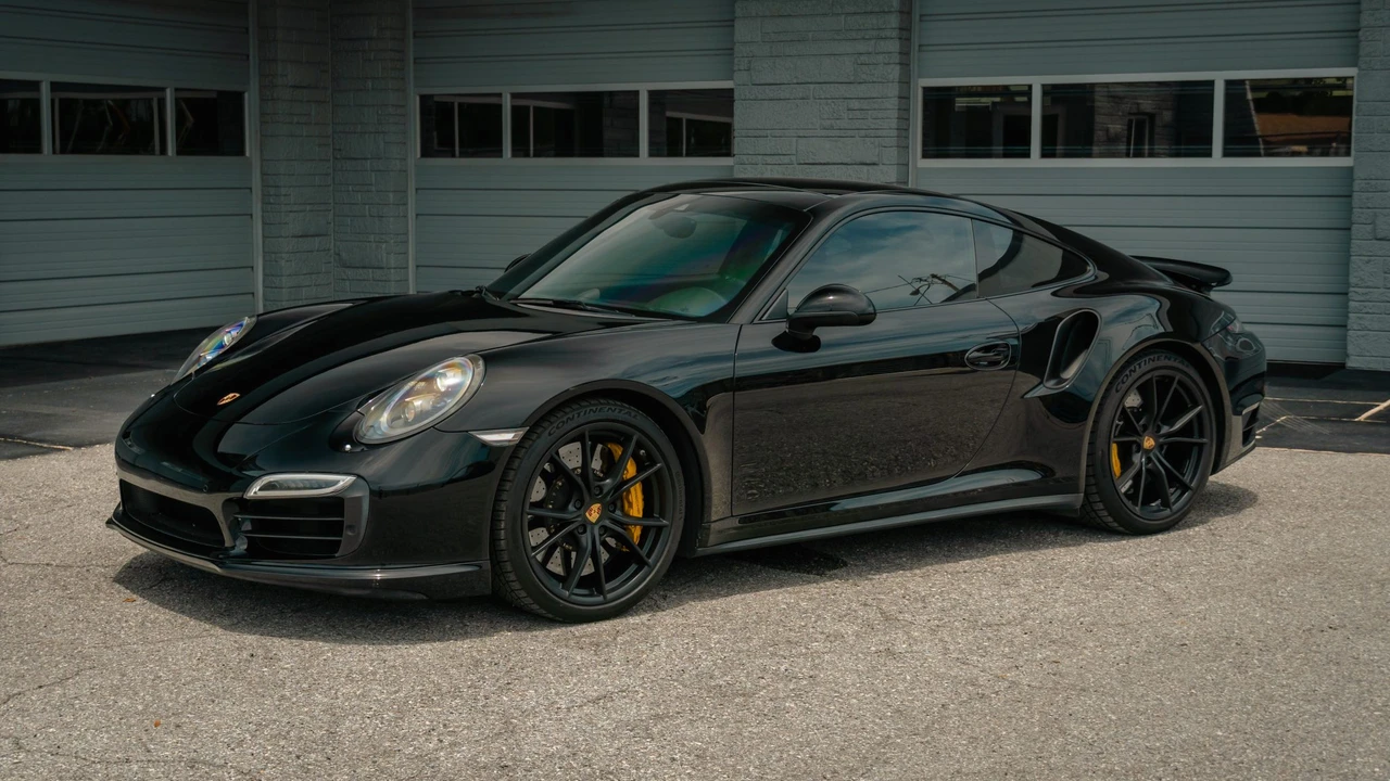 2014 Porsche 991 Turbo - Image 4 of 31