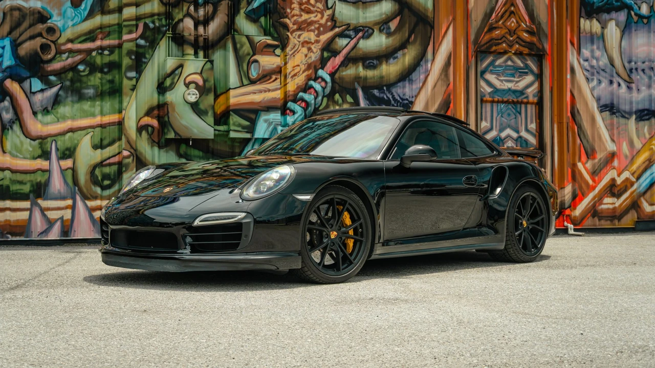 2014 Porsche 991 Turbo - Image 31 of 31