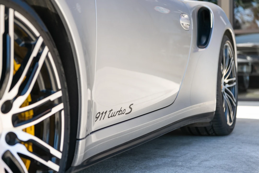 2014 Porsche 991 Turbo - Image 13 of 31