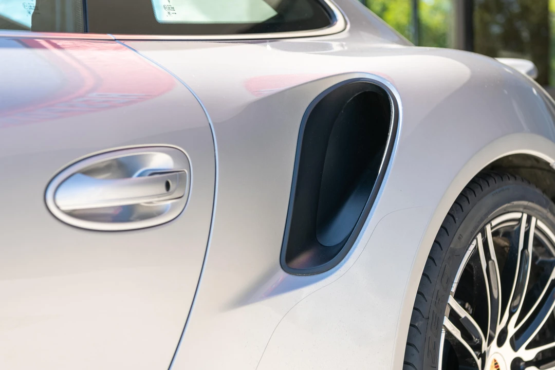 2014 Porsche 991 Turbo - Image 15 of 31