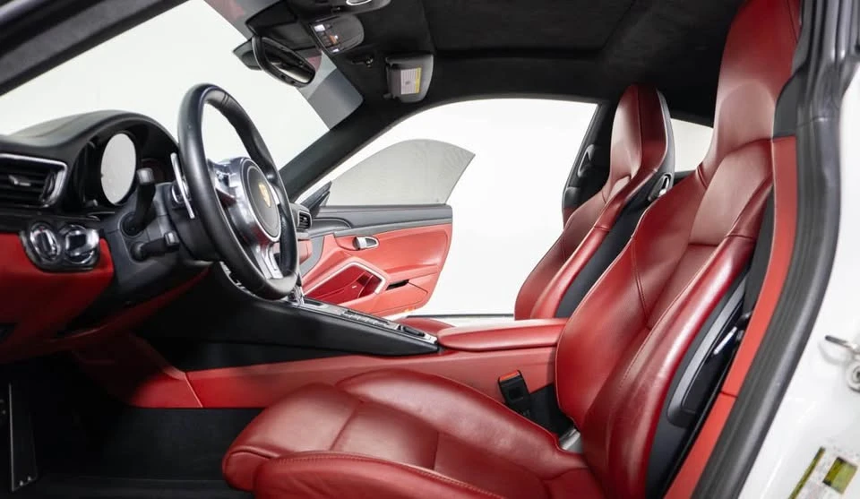 2014 Porsche 991 Turbo S - Image 9 of 10