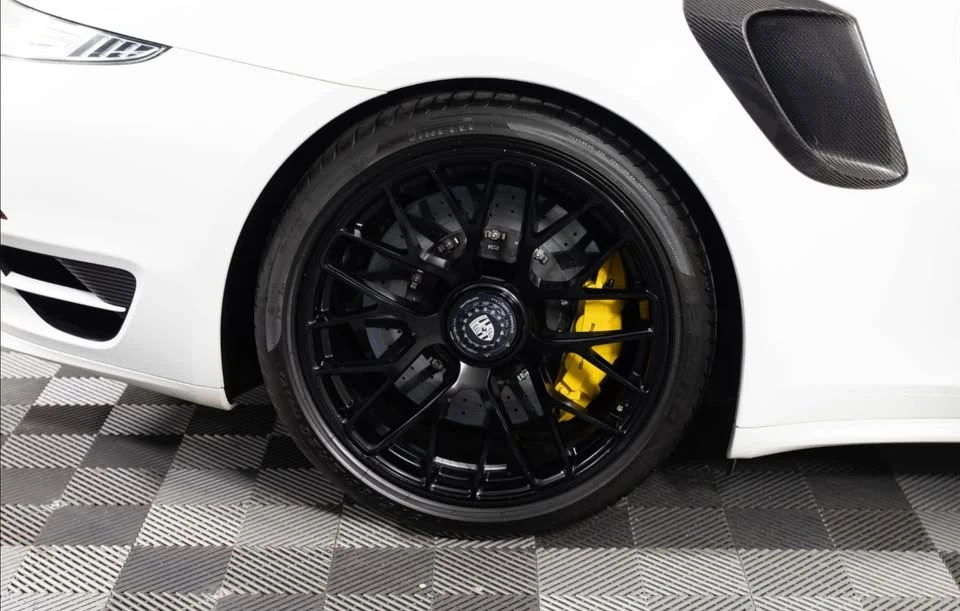 2014 Porsche 991 Turbo S - Image 16 of 17
