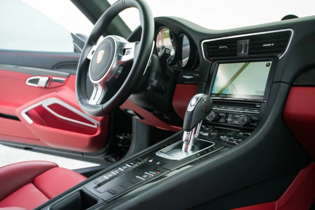 2014 Porsche 991 Turbo S - Image 23 of 24