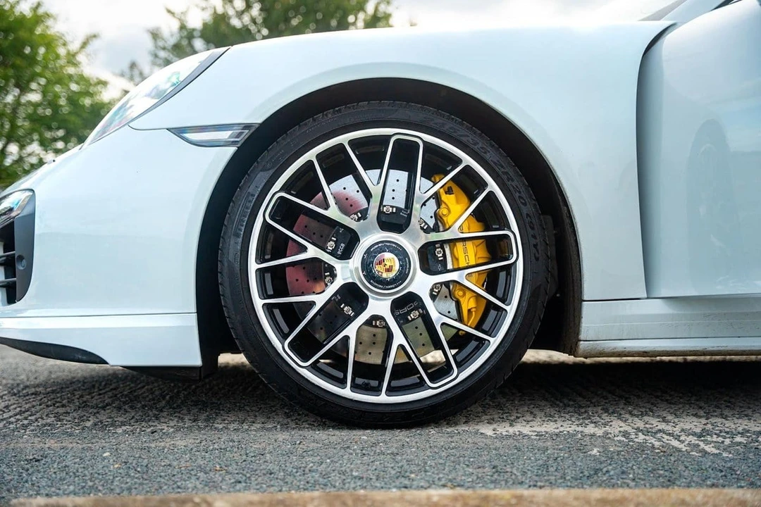 2014 Porsche 991 Turbo S - Image 19 of 30