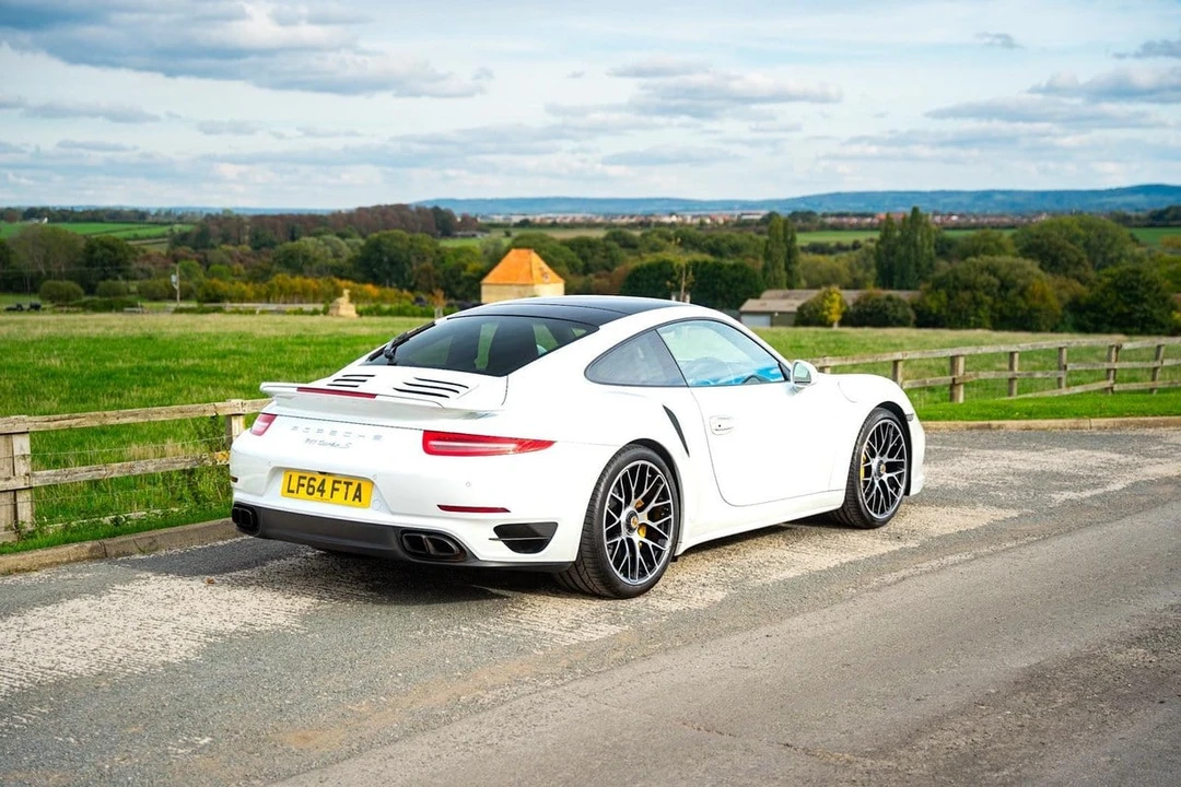 2014 Porsche 991 Turbo S - Image 15 of 30