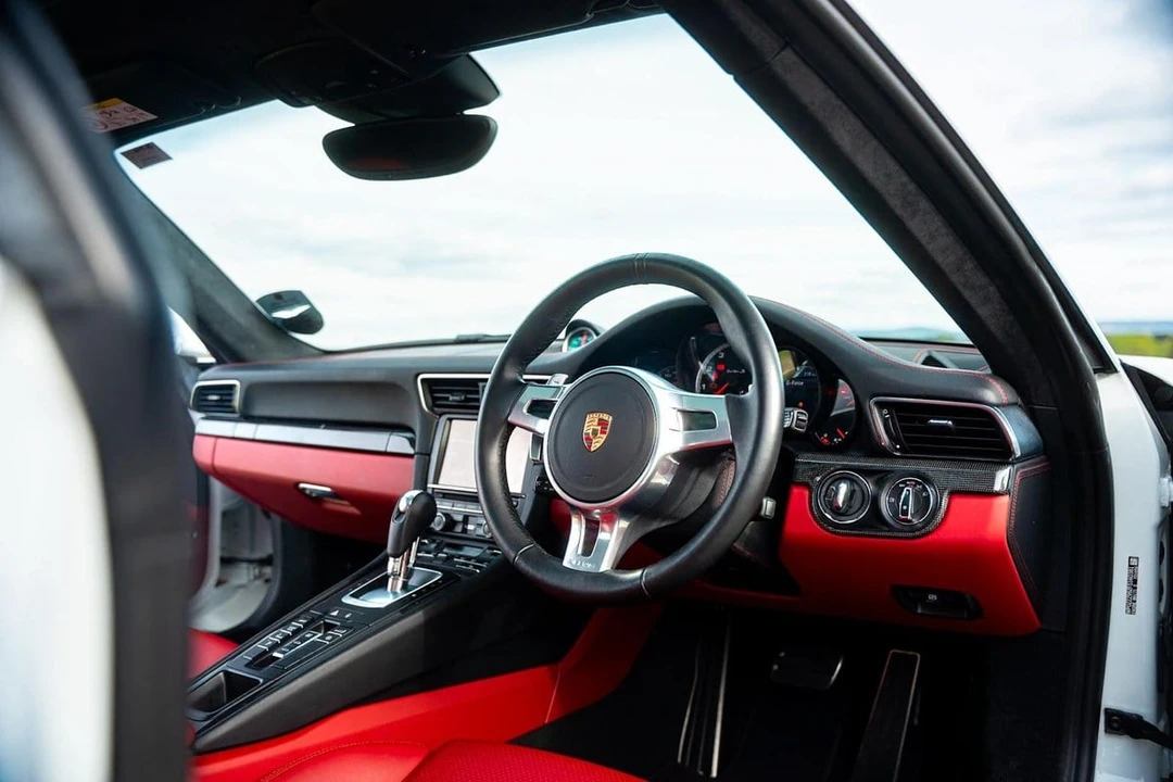 2014 Porsche 991 Turbo S - Image 23 of 30