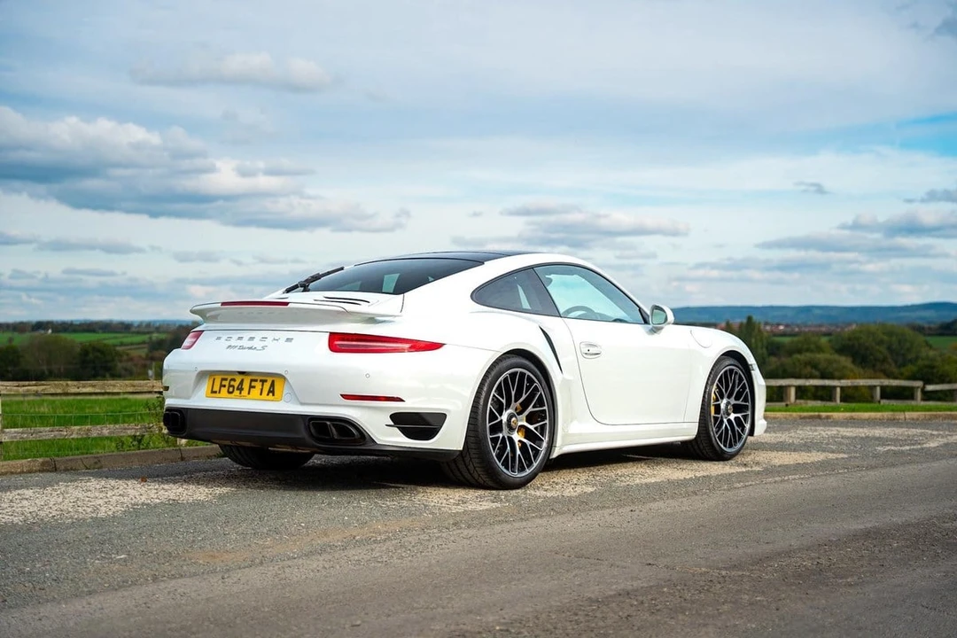 2014 Porsche 991 Turbo S - Image 16 of 30
