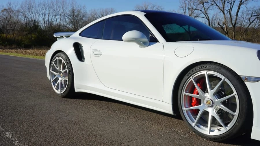 2014 Porsche 991 Turbo S - Image 17 of 31