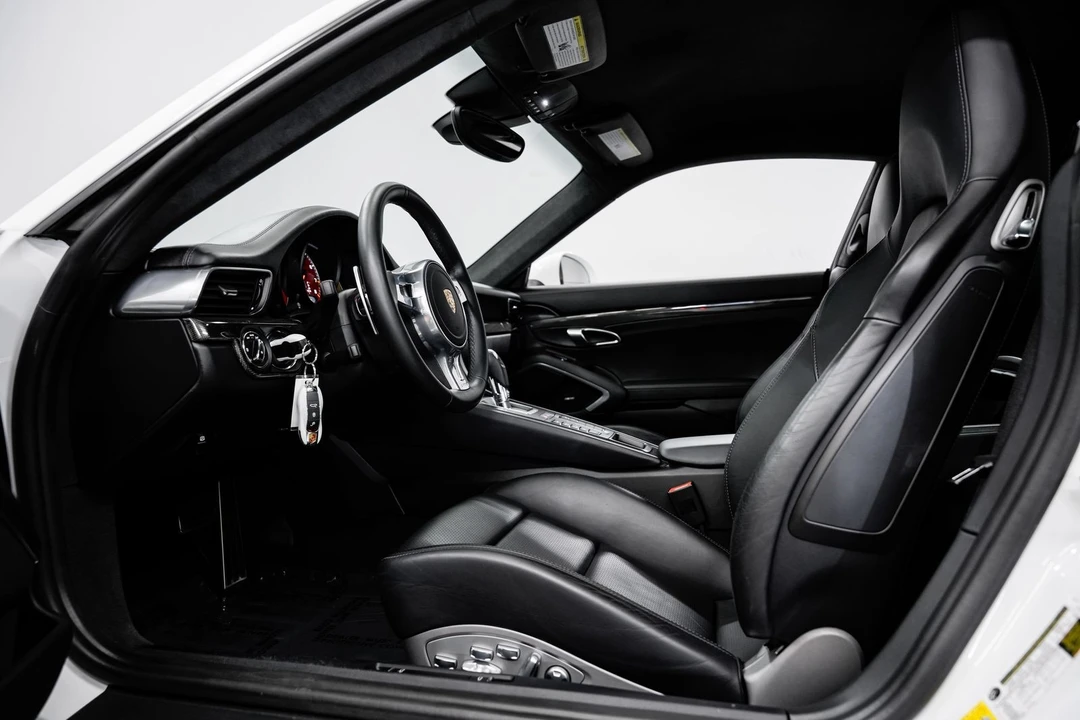 2014 Porsche 991 Turbo S - Image 19 of 31