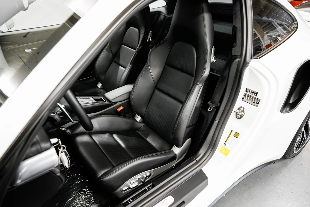 2014 Porsche 991 Turbo S - Image 20 of 31