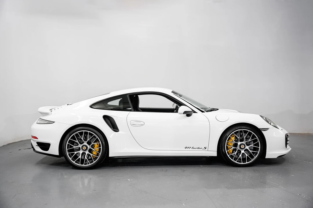 2014 Porsche 991 Turbo S - Image 2 of 31