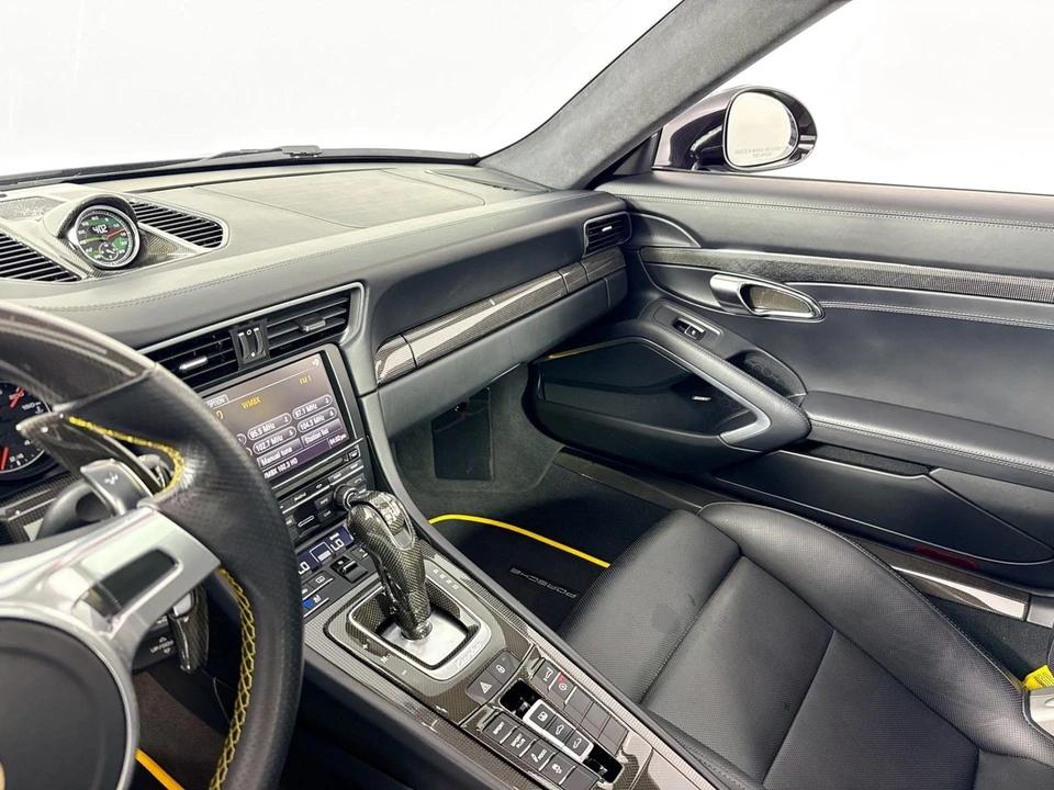 2014 Porsche 991 Turbo S - Image 26 of 31