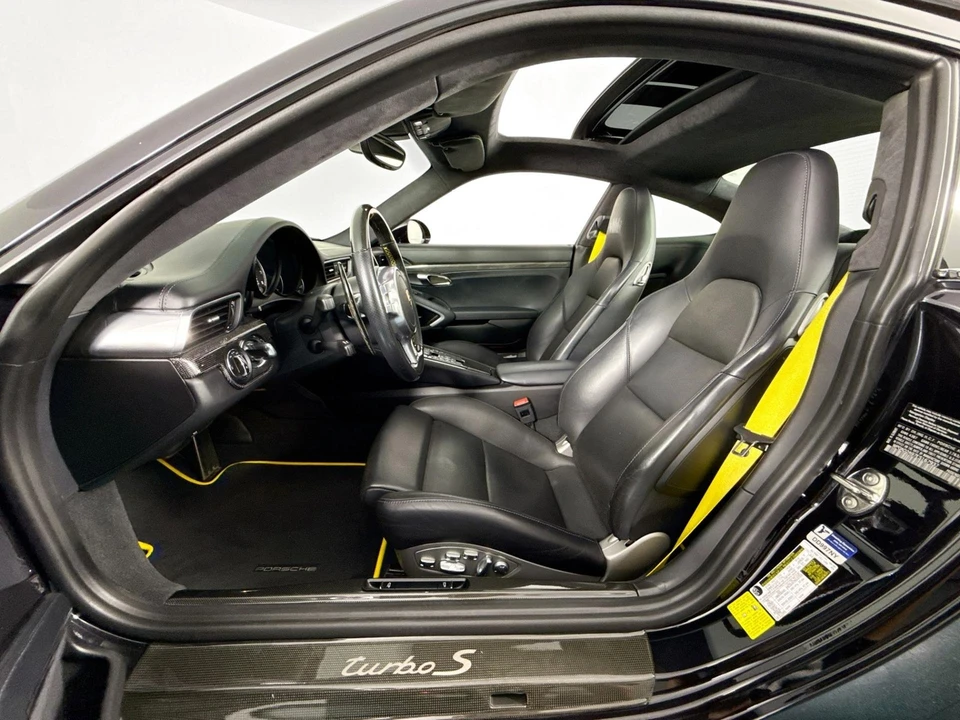 2014 Porsche 991 Turbo S - Image 11 of 31