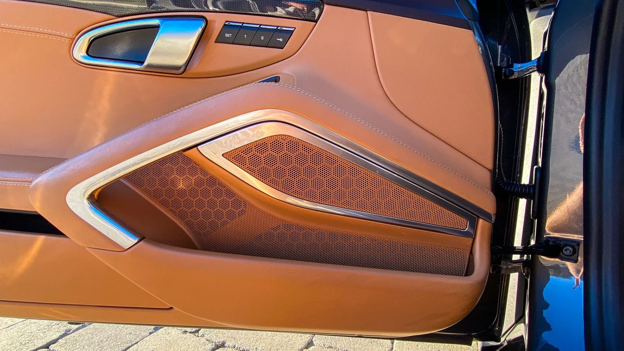 2014 Porsche 991 Turbo S - Image 9 of 27