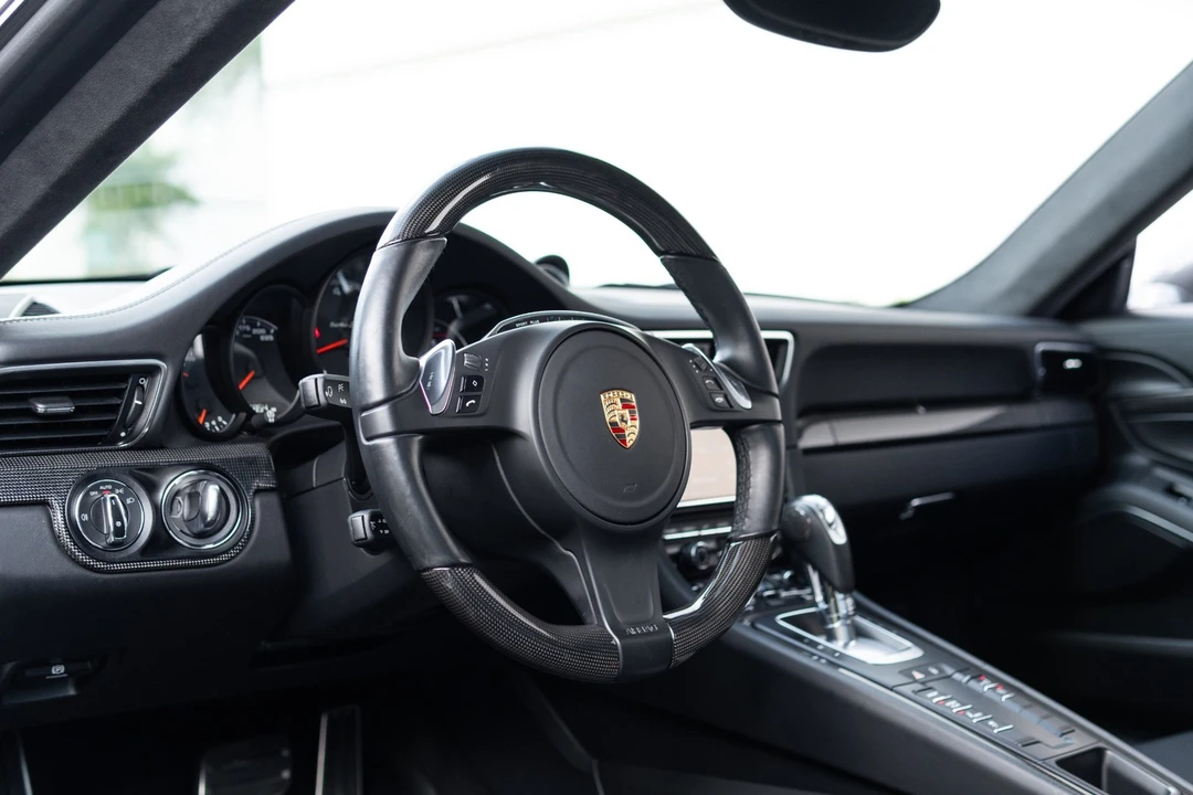 2014 Porsche 991 Turbo S - Image 5 of 31