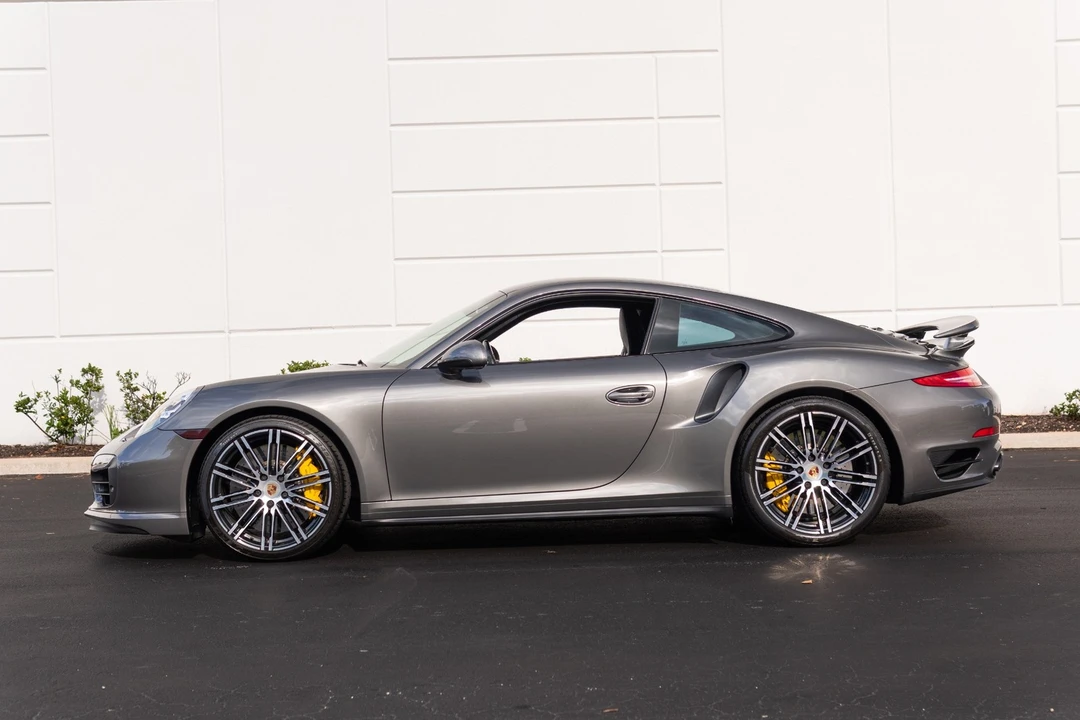 2014 Porsche 991 Turbo S - Image 22 of 31