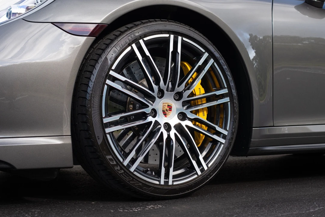 2014 Porsche 991 Turbo S - Image 23 of 31