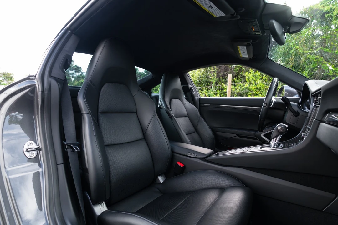 2014 Porsche 991 Turbo S - Image 8 of 31